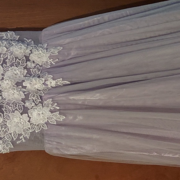 Light Purple V Neck Backless Lace Floor Length Prom Dresses, Purple Lace Formal. - Picture 3 of 8